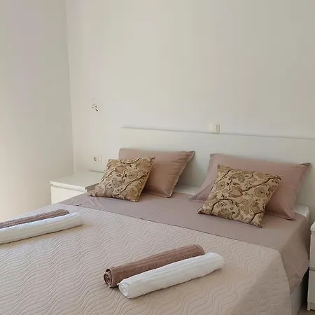 Toma Apartamento Trogir
